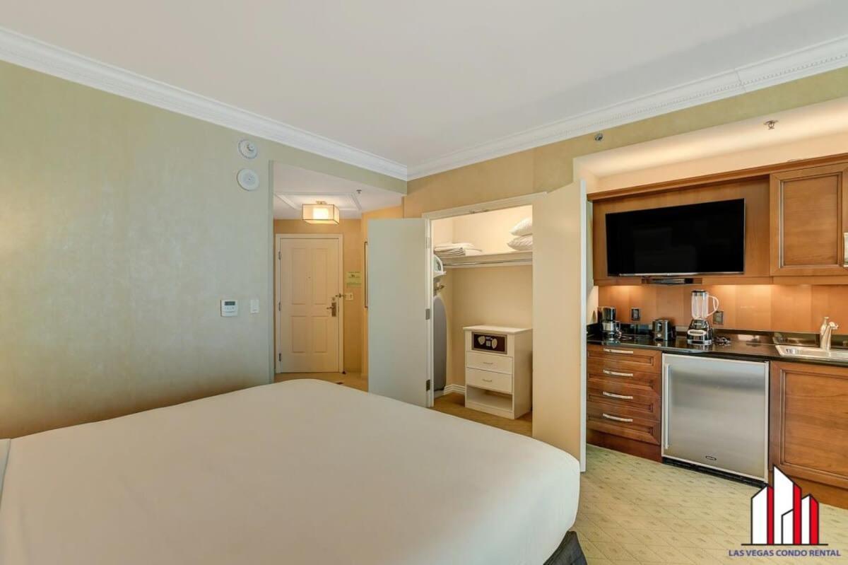 Mgm Signature-22-611 Strip View Jacuzzi Studio Las Vegas Bagian luar foto
